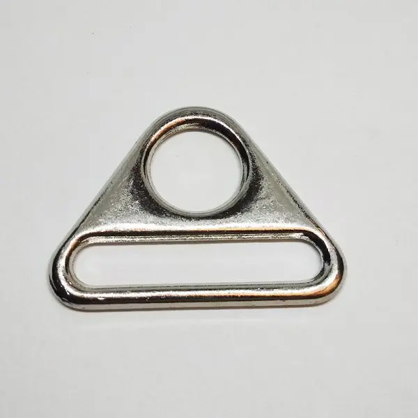 пряжка для сумок треугольная никель