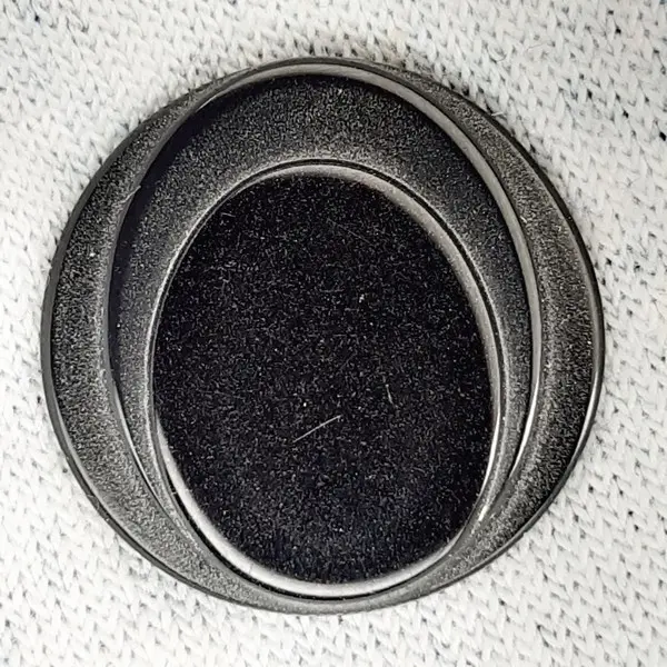 076932