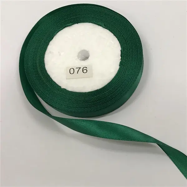 076 076