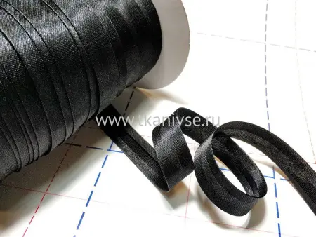 Косая бейка черная