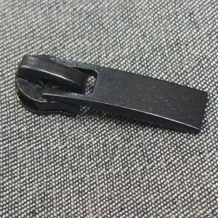 111553