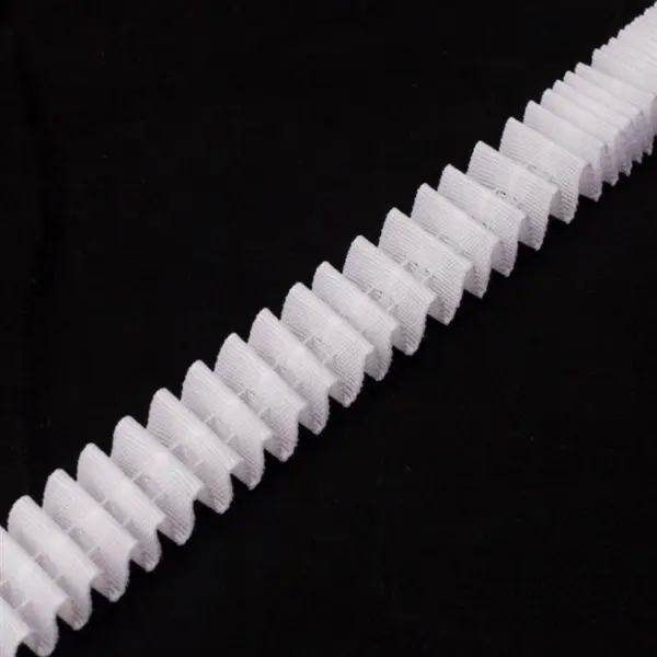 251 251