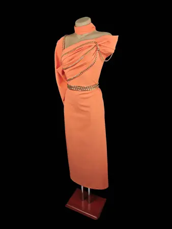 Лучшие цены на ткань Габардин    Розовый Бежевый  в интернет-магазине ТКАНИ ВСЕ