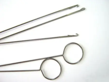 Игла для поднятия петель 27см