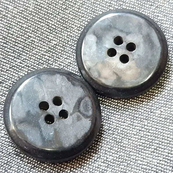 047687+ 047687+