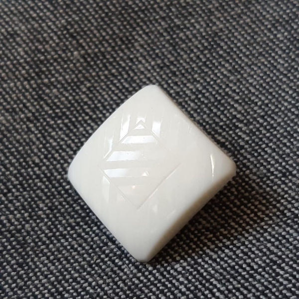 078067 (1)